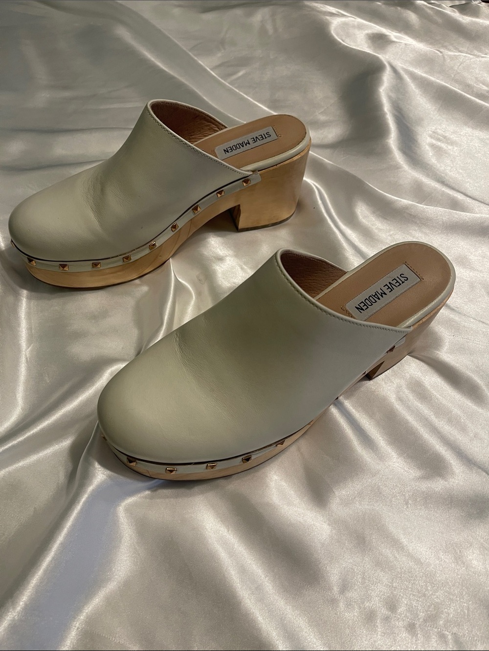 Steve Madden Cream Leather Studded Clogs